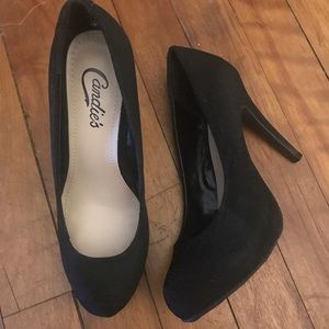 Candie’s perfect black heels